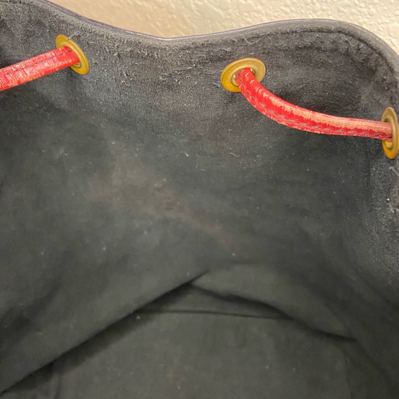 LV Vintage GUC EPI Noe - Picture 10 of 15